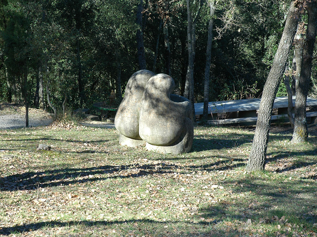 La font (Dona cangur núm. 1) [4]